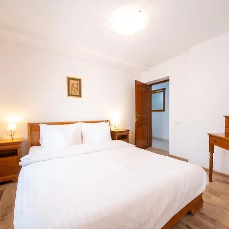 Boutique By Jullie Aparthotel Bucharest