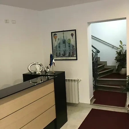Aparthotel Boutique By Jullie Bucharest